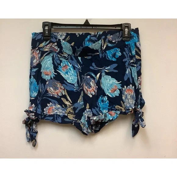 Gypsies & Moondust Brand, floral print rayon shorts, Size L. - Picture 1 of 7